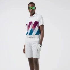 J.Lindeberg Active Argyle Golf Shorts 9 J.Lindeberg Active Argyle Golf Shorts -Golf Master Shop J.Lindeberg SS22 Active Argyl Golf Short P1345071 White Model 1